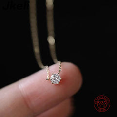 BNREnterprise Single Zircon Pendant Necklace